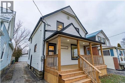 9 Fourth Avenue, St. Thomas, ON 