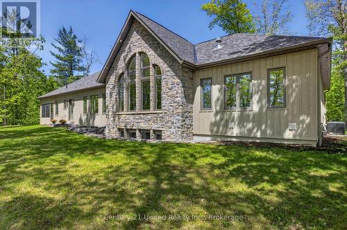 54 Mitchell Crescent, Trent Lakes, ON 