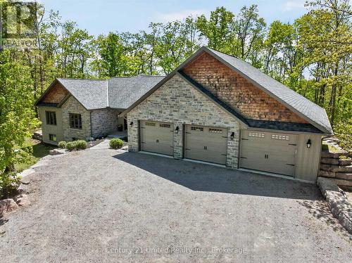 54 Mitchell Crescent, Trent Lakes, ON 