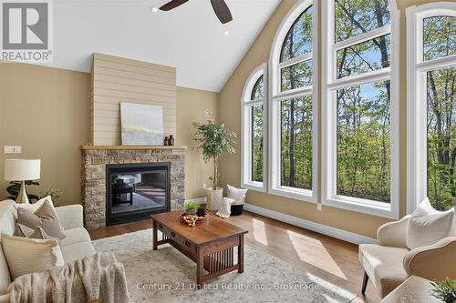 54 Mitchell Crescent, Trent Lakes, ON 