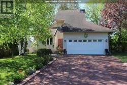 180 Millcreek DR Sault Ste. Marie, ON P6B 6H8