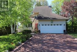 180 Millcreek DR Sault Ste. Marie, ON P6B 6H8