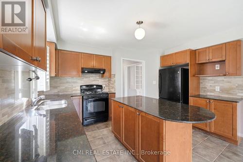 82 Gwillimbury Drive, Bradford West Gwillimbury, ON 