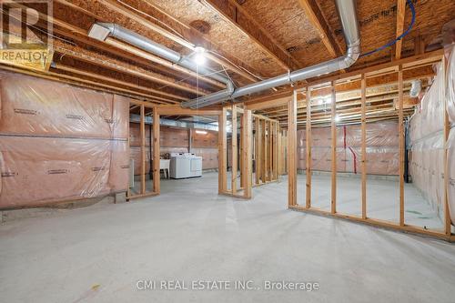 82 Gwillimbury Drive, Bradford West Gwillimbury, ON 