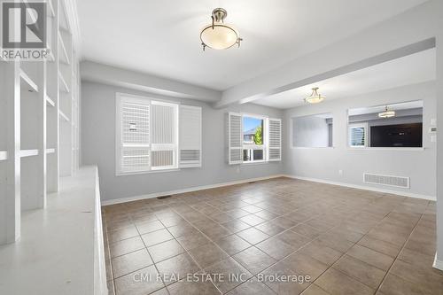 82 Gwillimbury Drive, Bradford West Gwillimbury, ON 