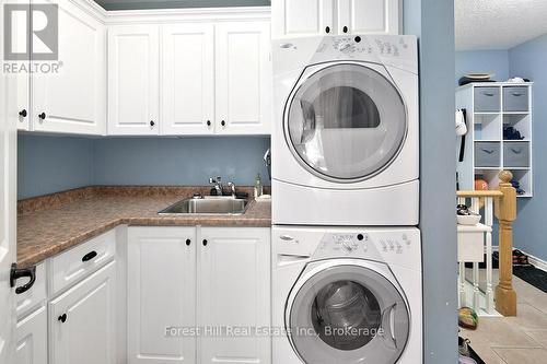 Main floor Laundry - 157 Glen Fiddish Road, West Grey, ON - Indoor Photo Showing Laundry Room