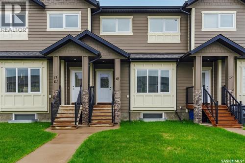 18 111 Rosewood GATE N  Saskatoon, SK S7V 0E5