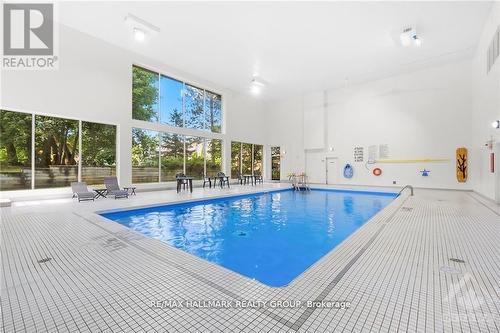 Indoor Swimming Pool - 406 - 280 Brittany Drive, Ottawa, ON 