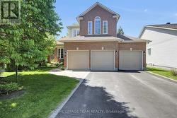 4 MAPLE STAND WAY Ottawa, ON K2G 6P3