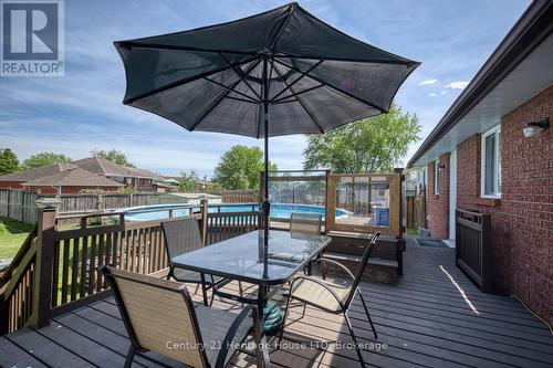 3742 Black Creek Road, Fort Erie (Black Creek), ON - Outdoor With Deck Patio Veranda With Exterior