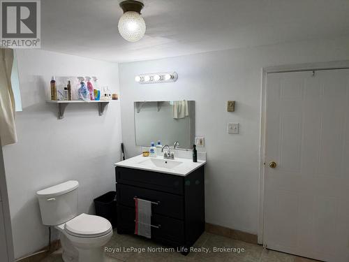 19 Belleview Crescent, North Bay (College Heights), ON 