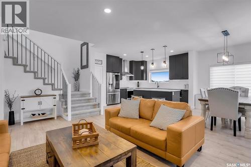351 Aniskotaw Bend, Saskatoon, SK 
