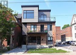7 - 368 CHAPEL STREET Ottawa, ON K1N 7Z6