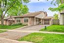Drive - 43 Stoddart Drive, Aurora (Aurora Highlands), ON 