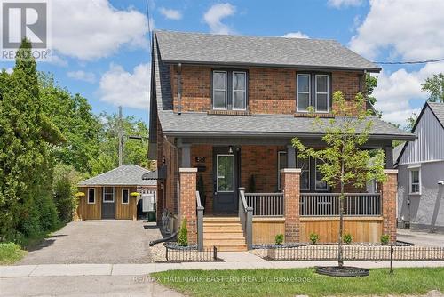 590 DOUGLAS AVENUE  Peterborough (Town Ward 3), ON K9J 4L1