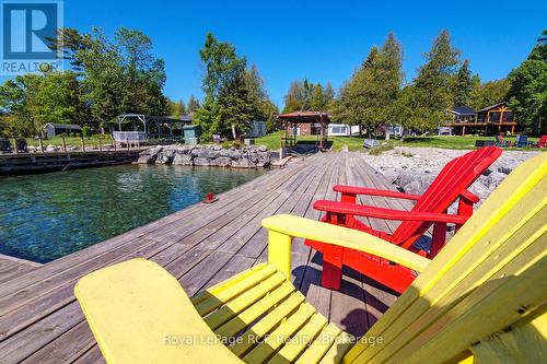 405 Balmy Beach Road, Georgian Bluffs, ON 