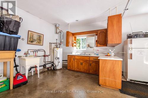 405 Balmy Beach Road, Georgian Bluffs, ON 