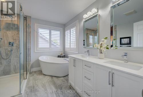 7 Housler Lane, Cambridge, ON 