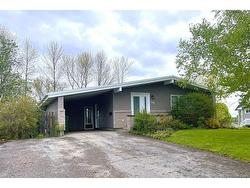 140 Neil DR Bathurst, NB E2A 3E4