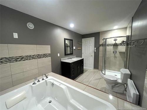 140 Neil Dr, Bathurst, NB 