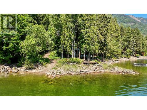 Nearby Paradise Point - Sunnybrae Canoe Point Road Lot# 2, Tappen, BC 
