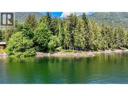 Nearby Paradise Point - 