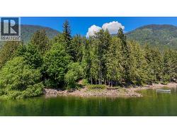 Nearby Paradise Point - 