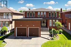33 DUNDEE CRESCENT  Markham, ON L3R 8Y7