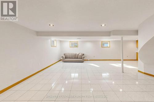 33 Dundee Crescent, Markham, ON 