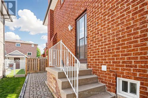 33 Dundee Crescent, Markham, ON 