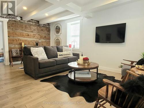 347 Balm Beach Road W, Tiny, ON 