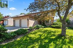 106 PINE VALLEY DRIVE W  London South (South N), ON N6J 4L9