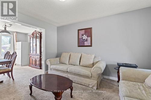 106 Pine Valley Drive, London South (South N), ON 