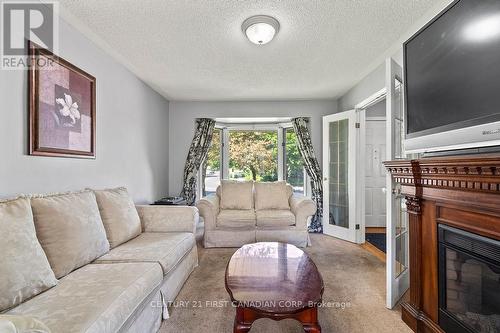106 Pine Valley Drive, London South (South N), ON 