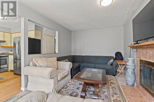 106 Pine Valley Drive, London South (South N), ON 