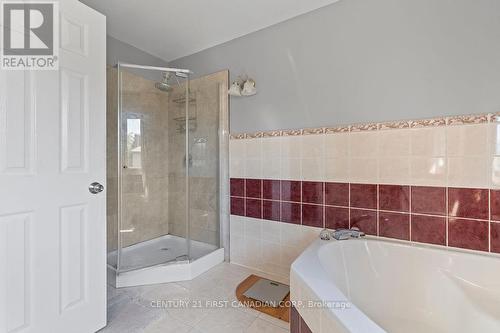 106 Pine Valley Drive, London South (South N), ON 
