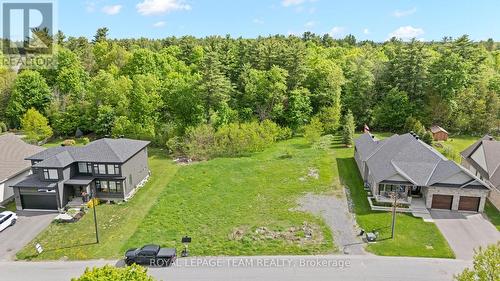 199 Charlie'S Lane, Ottawa, ON 