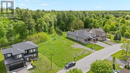 199 Charlie'S Lane, Ottawa, ON 