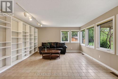 2554 Egan Road, Ottawa, ON 