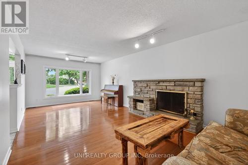 2554 Egan Road, Ottawa, ON 