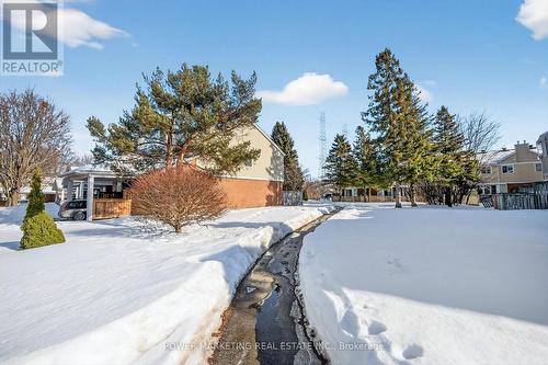 104 Bannerhill, Ottawa, ON 
