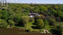 1510 PINETREE CRESCENT  Mississauga, ON L5G 2S8