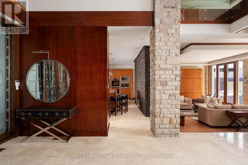 Foyer - 1510 Pinetree Crescent, Mississauga, ON 