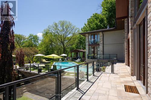 Patio - 1510 Pinetree Crescent, Mississauga, ON 