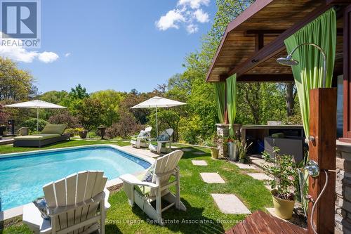 Pool/Kitchen - 1510 Pinetree Crescent, Mississauga, ON 