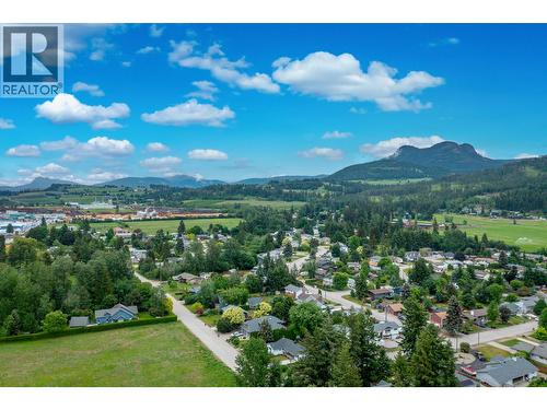 6596 Lavington Way, Coldstream, BC 