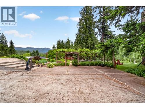 2030 Solsqua-Sicamous Road, Sicamous, BC - Outdoor