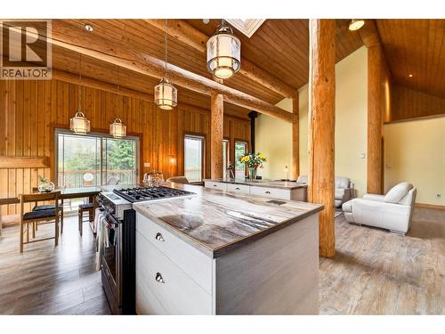 2030 Solsqua-Sicamous Road, Sicamous, BC - Indoor