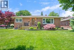 18 WOODLAND AVENUE Chatham, ON N7L 2S3