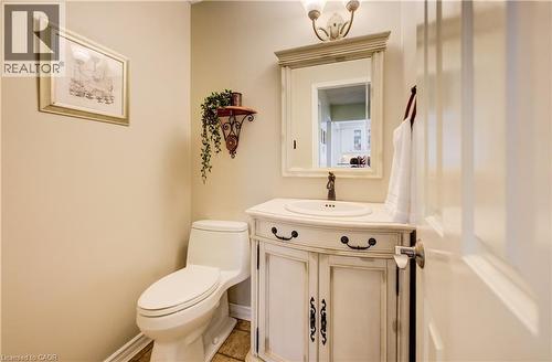 135 Royal Orchard Drive, Kitchener, ON - Indoor Photo Showing Bathroom